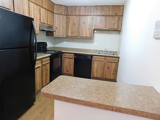 2nd image of 1000 Lexington St APT 38