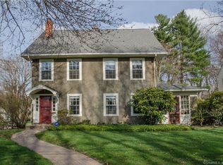 142 Steele Rd, West Hartford, CT 06119