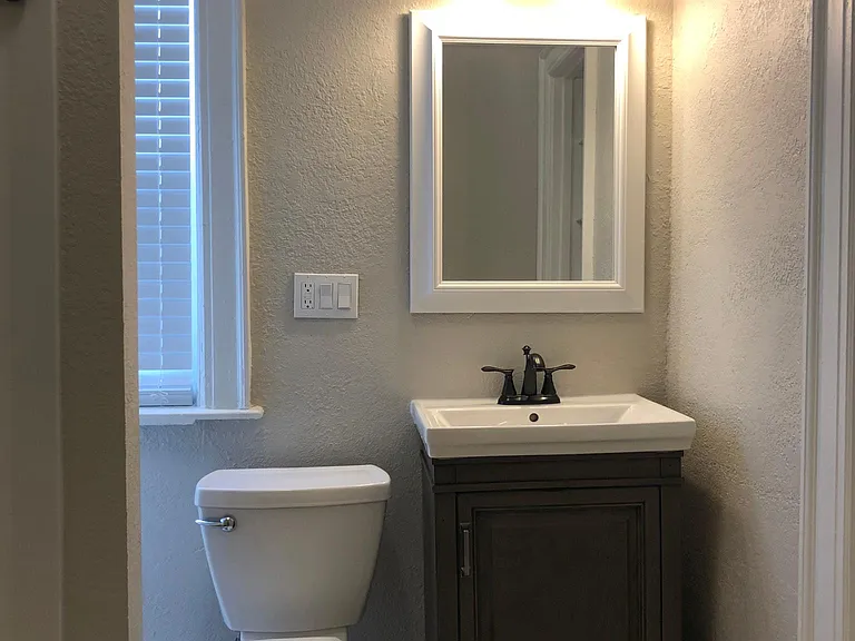 2852 N Oakland Ave #2 — Photo 5