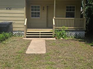 4745 5th St, Bacliff, TX 77518