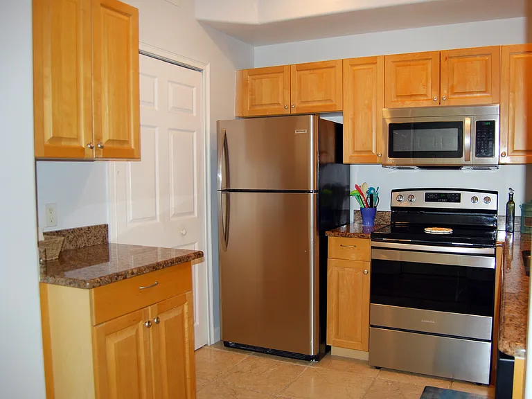 13141 Bella Casa Cir #1164 — Photo 7