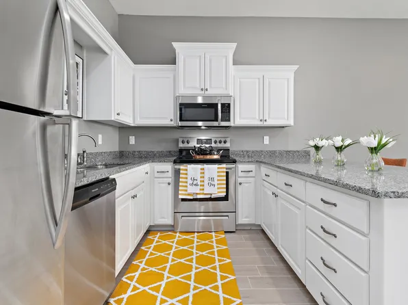 Eagle Crossing Townhomes