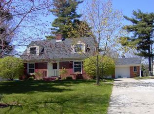 847 N 9th St, Saint Clair, MI