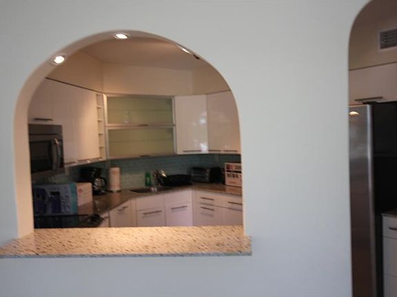 5th image of 5161 Collins Ave APT 314