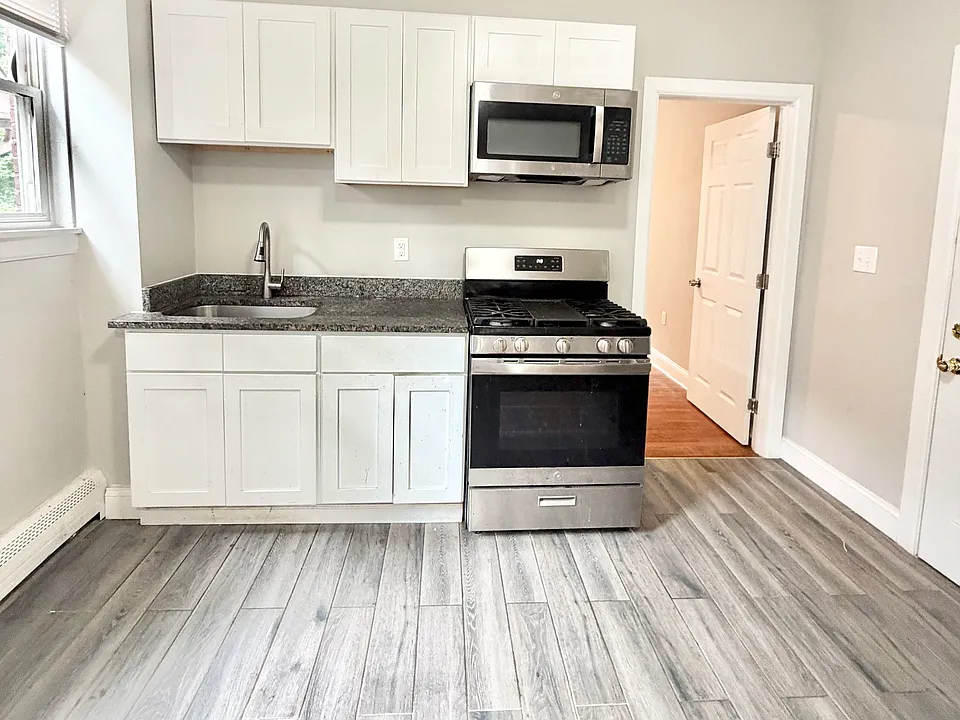 45 William St #2