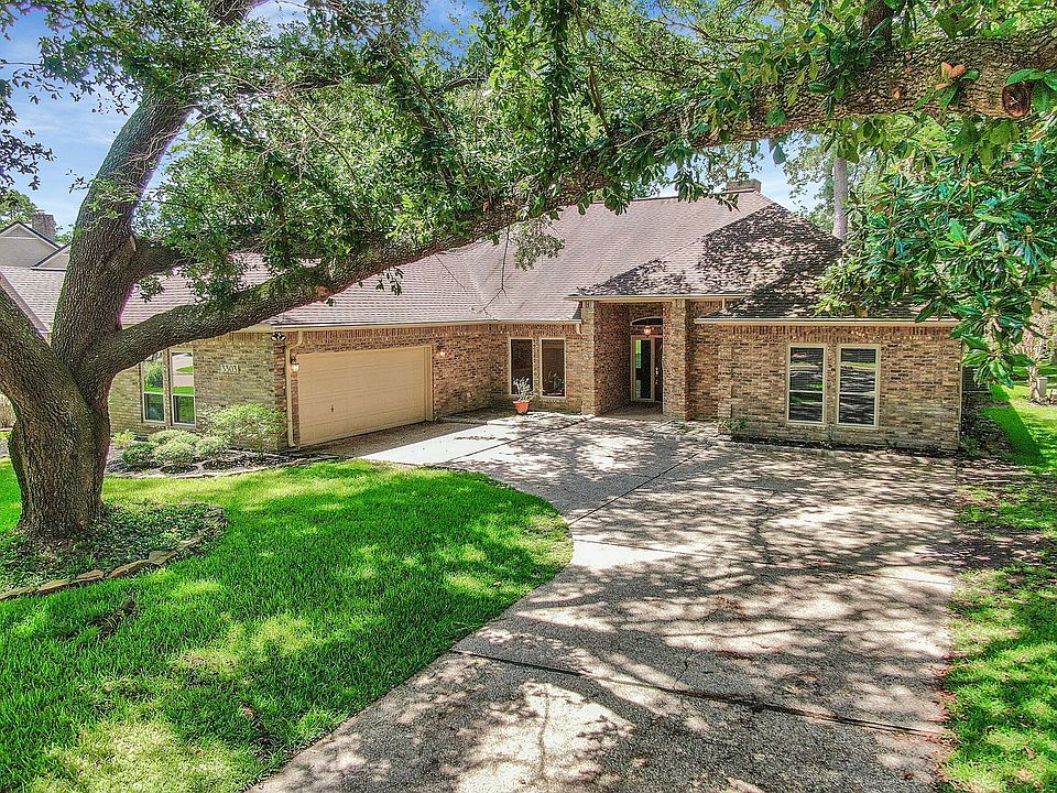 1st image of 3303 Pine Chase Dr