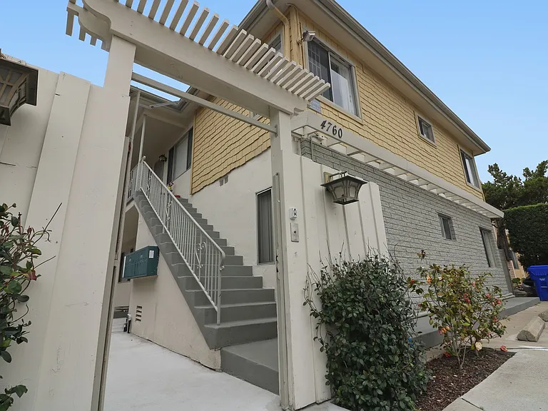 4760 Kansas St — Photo 14