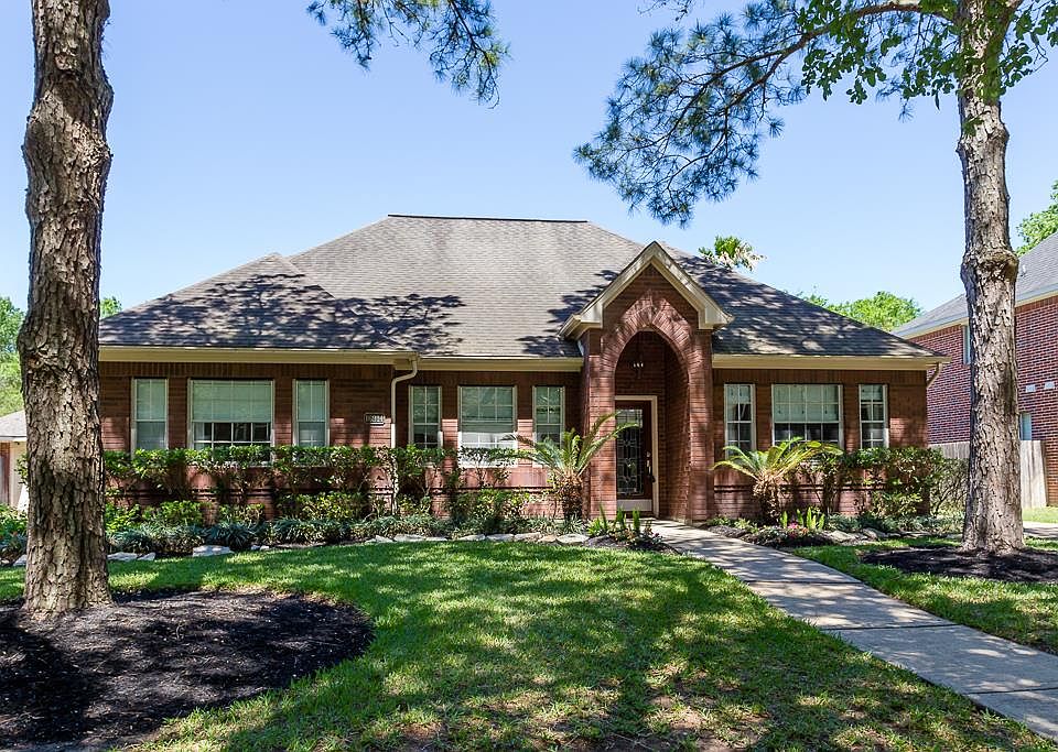 1st image of 16914 Ascot Meadow Dr