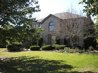 1st image of 16904 Pineview Dr