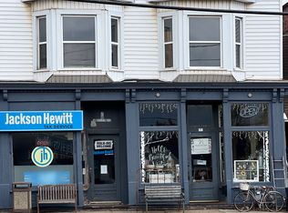 7 Canal St E, Navarre, OH 44662