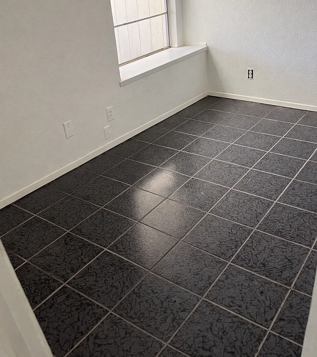 2 bed, 724 sqft, $900 — Photo 4