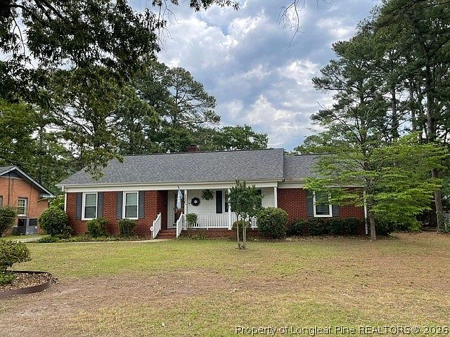 1st image of 307 Whitney Dr