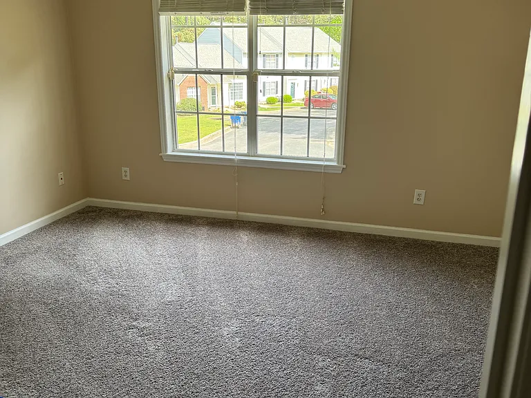 5553 Fieldcross Ct — Photo 9
