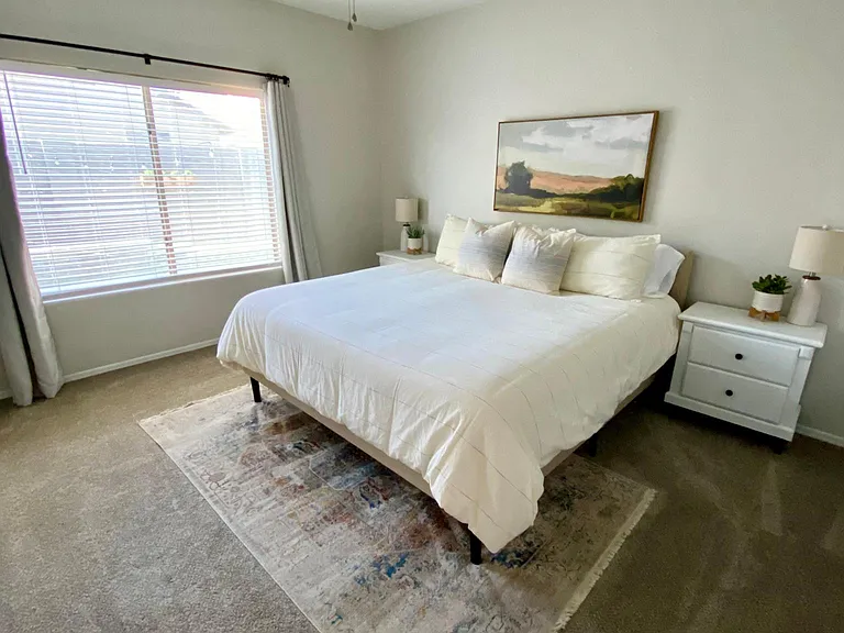 12909 W Clarendon Ave — Photo 16