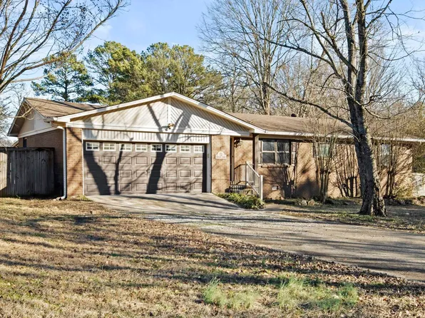 22 Oakwood Dr, Cabot, AR 72023