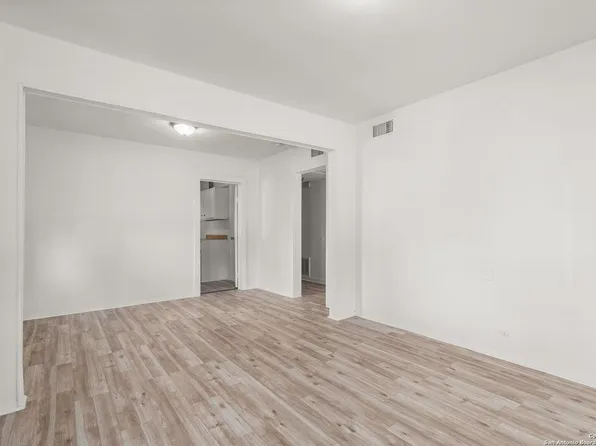 2031 Lamar St, San Antonio, TX 78202