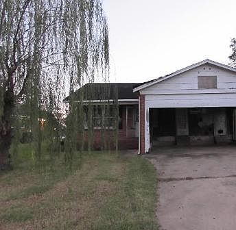 1st image of 3013 28th St