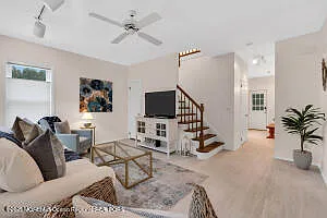 202 2nd Ave — Photo 10