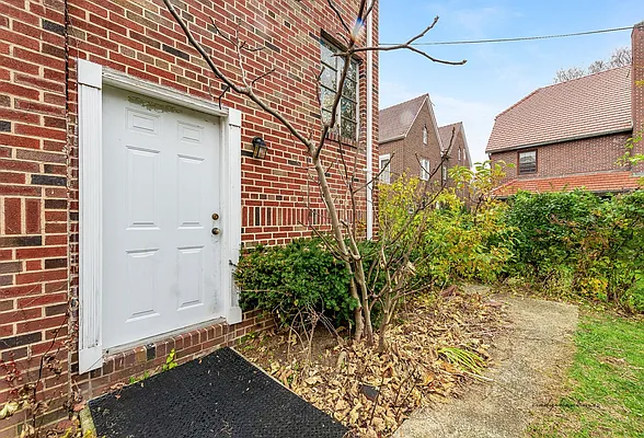 Sold by EXP Realty NYC | media 31