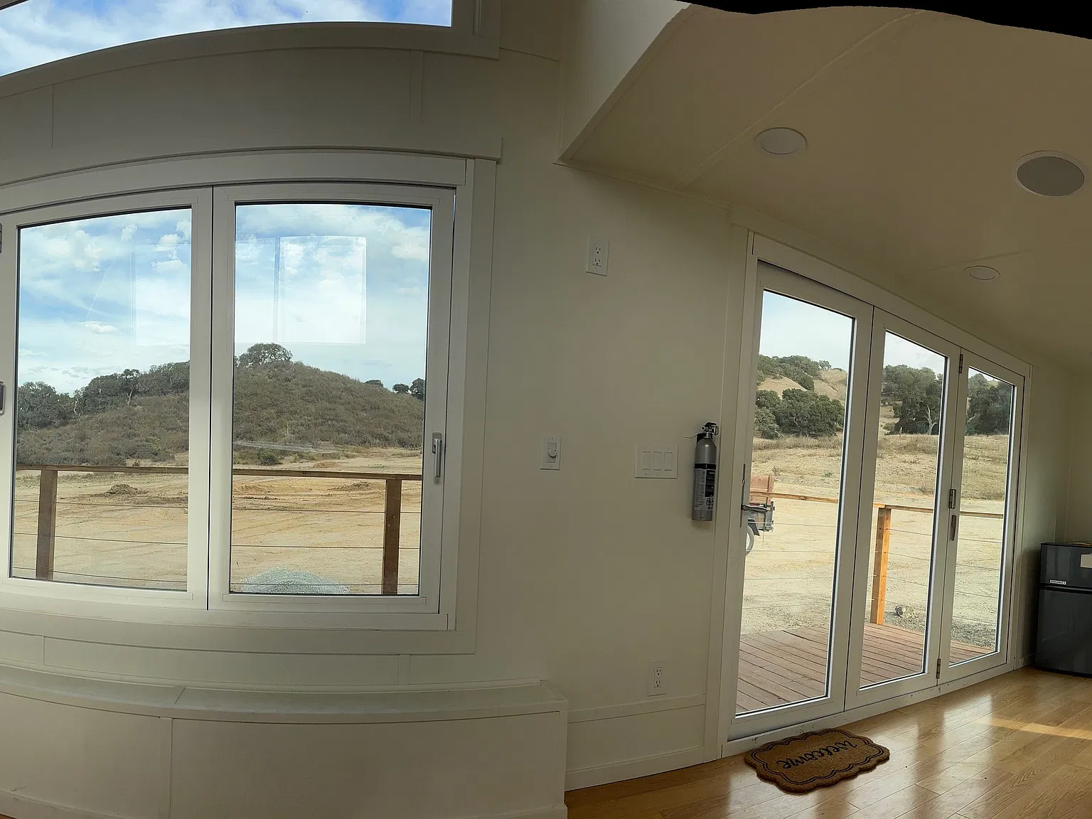 1 bed, 300 sqft, $2,250 — Photo 3
