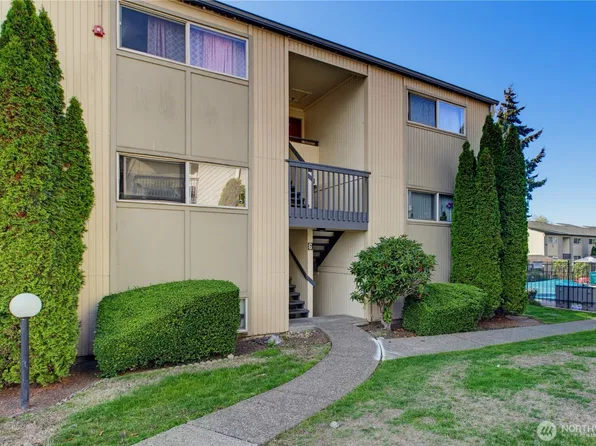 31003 14th Avenue S #G8, Federal Way, WA 98003
