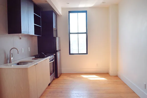 Rented by MySpaceNYC | media 4