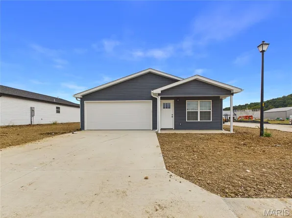 6 N High Garden Cpe, Girardeau, MO 63701
