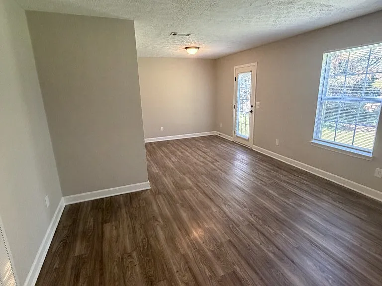 268 Indian Park Dr — Photo 5