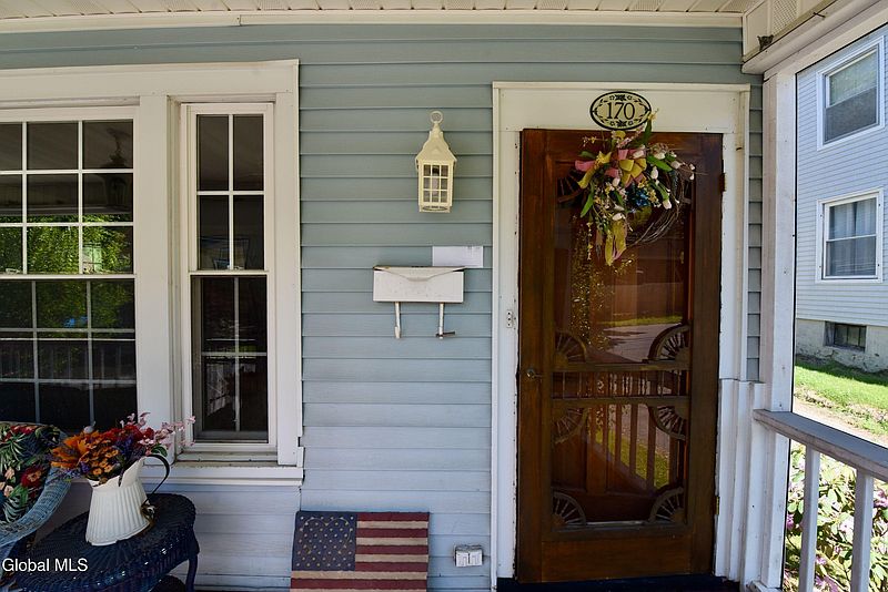 5th image of 168-170 Brookside Avenue