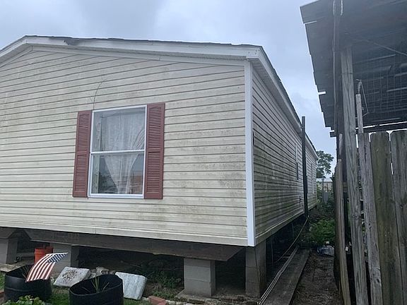 3rd image of 228 American Blvd