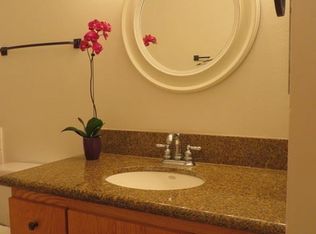 700 Westmount Dr APT 106, West Hollywood, CA 90069