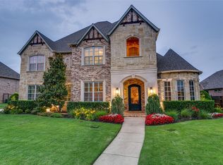 424 Saint Tropez Dr, Southlake, TX 76092