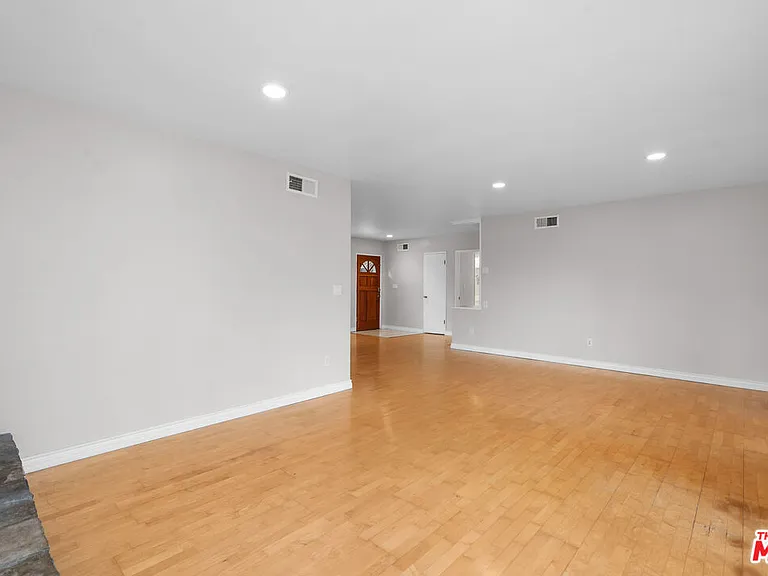 9631 Crystal View Dr — Photo 18