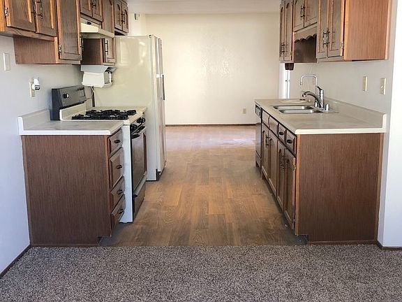 4th image of 1739 Lark Ellen Dr