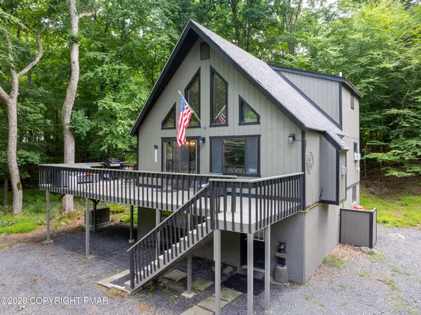 3178 Leisure Lands Rd, East Stroudsburg, PA 18302