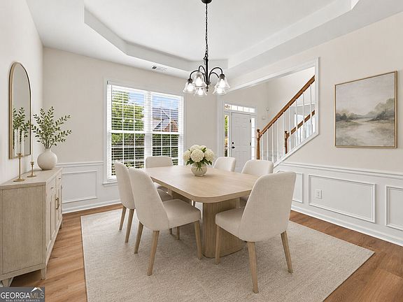 5th image of 235 Gaines Oak Way