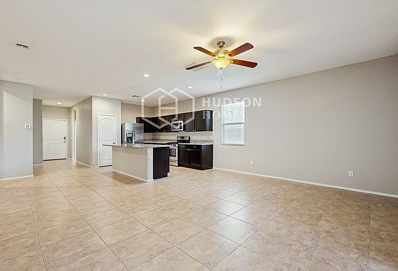 4th image of 31074 W Weldon Ave