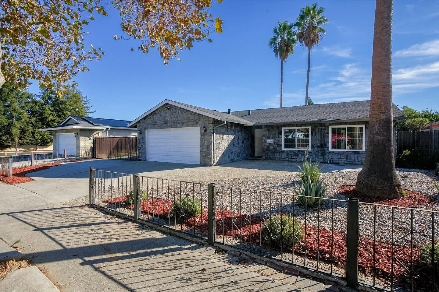 8690 Delta Dr photo 1