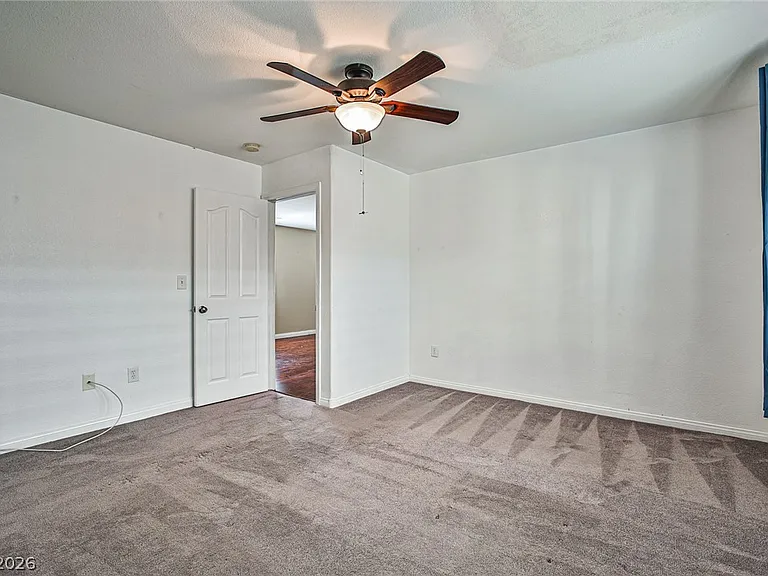 10131 Hollis Mountain Ave — Photo 34