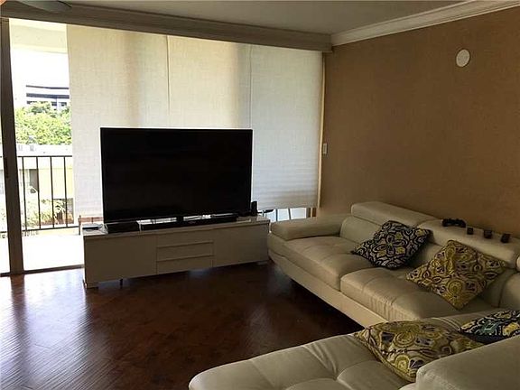 3rd image of 9240 Fontainebleau Blvd APT 504