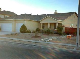 13940 Nettle St, Hesperia, CA 92344