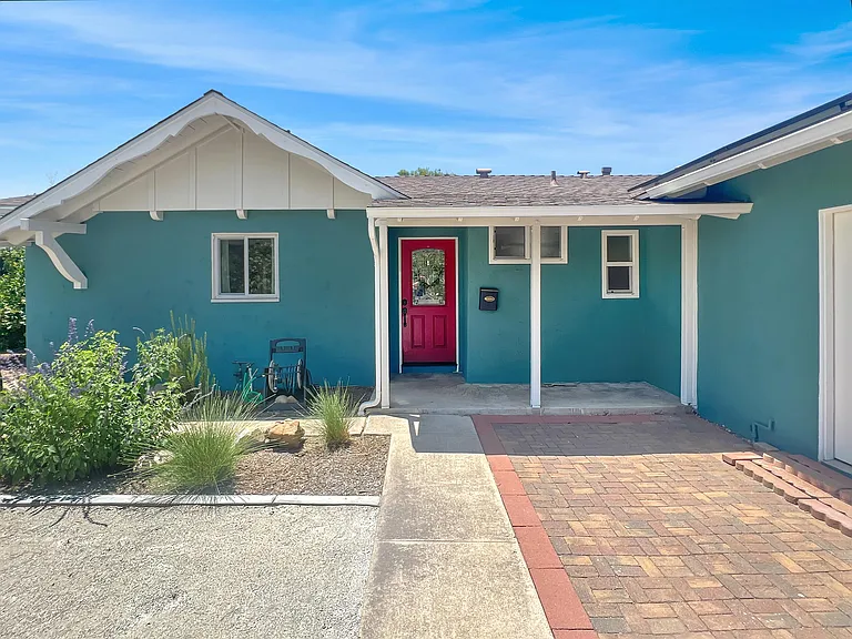 13902 Powers Rd — Photo 5