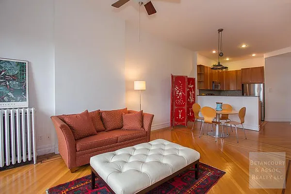 Sold by Betancourt & Associates Realty LLC | media 11