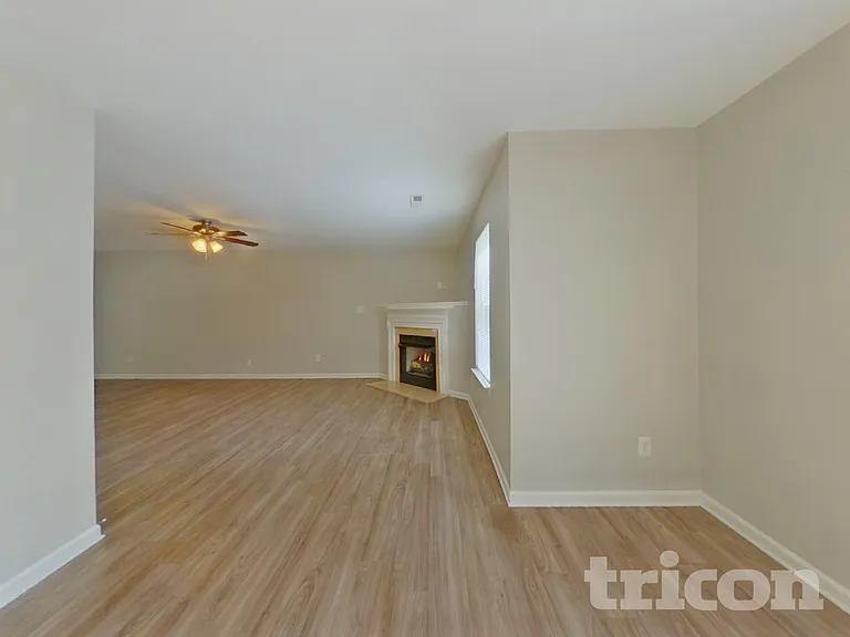 503 Ethel Ct — Photo 5