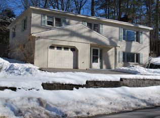 12 Oakdale Avenue, Nashua, NH 03062