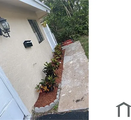 6537 Harbour Rd — Photo 10