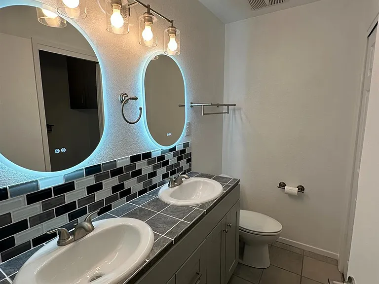1415 E Rialto Ave #104 — Photo 13