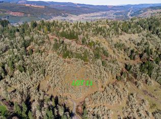 Oakshire Dr, Springfield, OR 97478