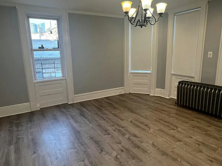 139 Prospect St — Photo 16