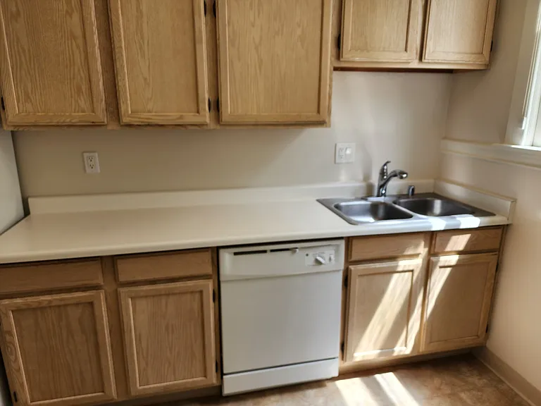 2440 Van Ness Ave — Photo 5